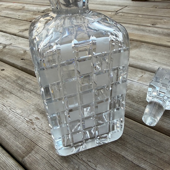 Vintage  Crystal Glass Decanter, square stop, heavy 4,5lbt - Picture 9 of 13